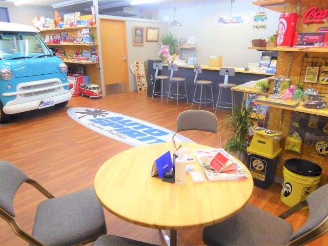 軽キャンピングカーなどの新車 中古車販売やカスタムを手掛けている店舗へのアクセス
